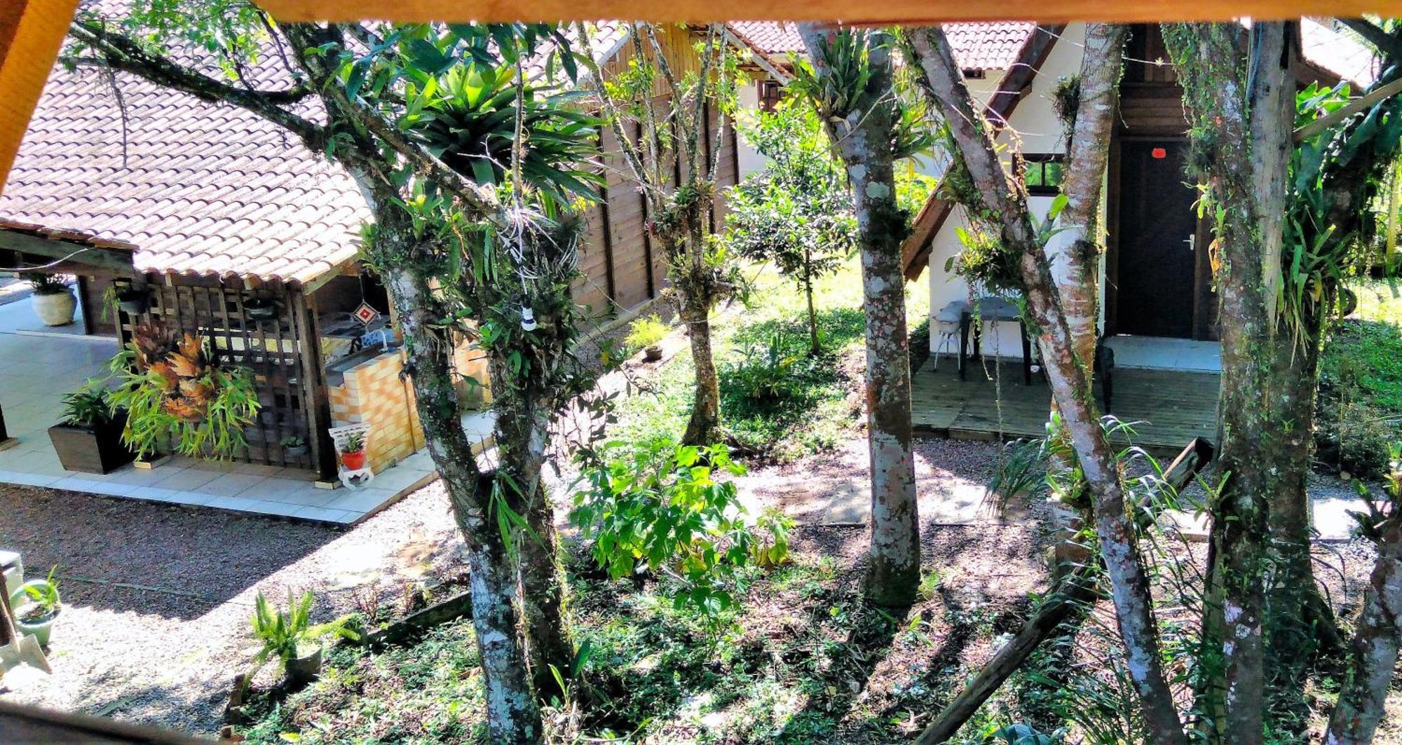 Pousada Chales Do Atlantico Sc Itapoá Exterior foto